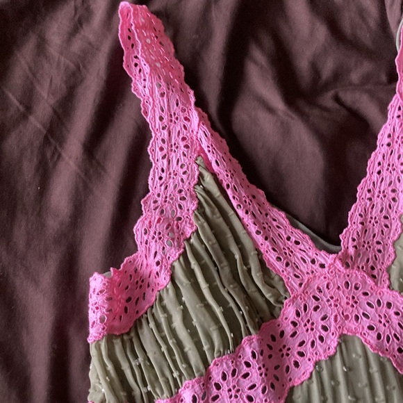 Betsey Johnson Summer Dress - Picture 2 of 7